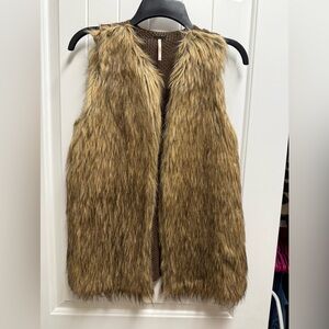 Poof Faux Fur Vest Size Small